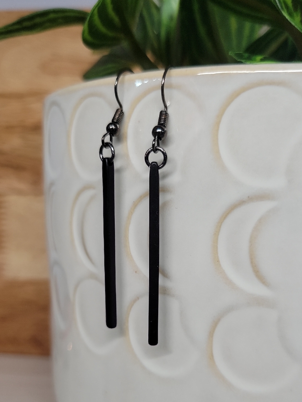 Minimalist Goth Black Bar Drop Earrings - Unisex